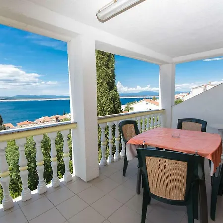 Ivan Apartment *